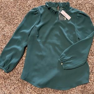 Jcrew xs holiday green top with ruffle neck NWT